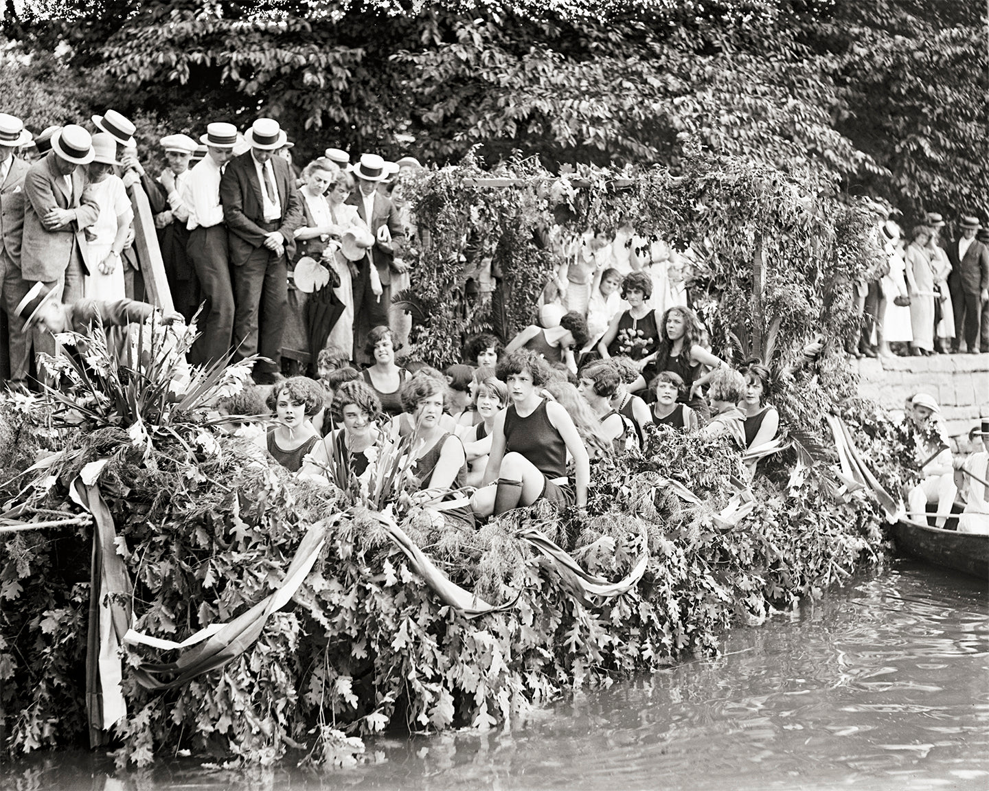 Canoe Regatta and Water Carnival, Washington DC, 1924 Historical Pix
