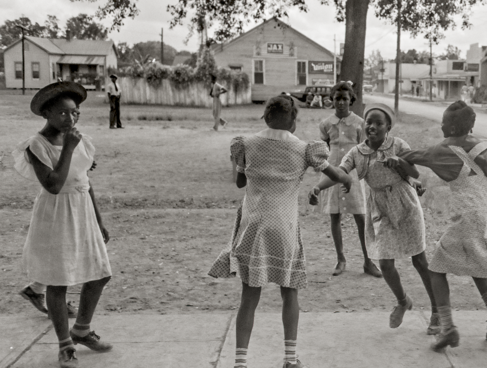 Louisiana Girls Playing, 1938 Historical Pix