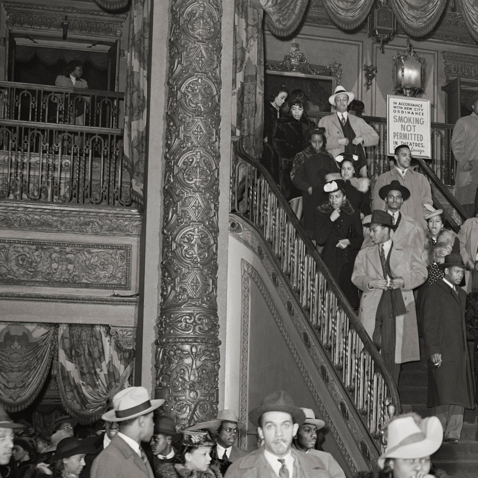 Southside Chicago Regal Theater Photo, 1941, Russell Lee Historical Pix