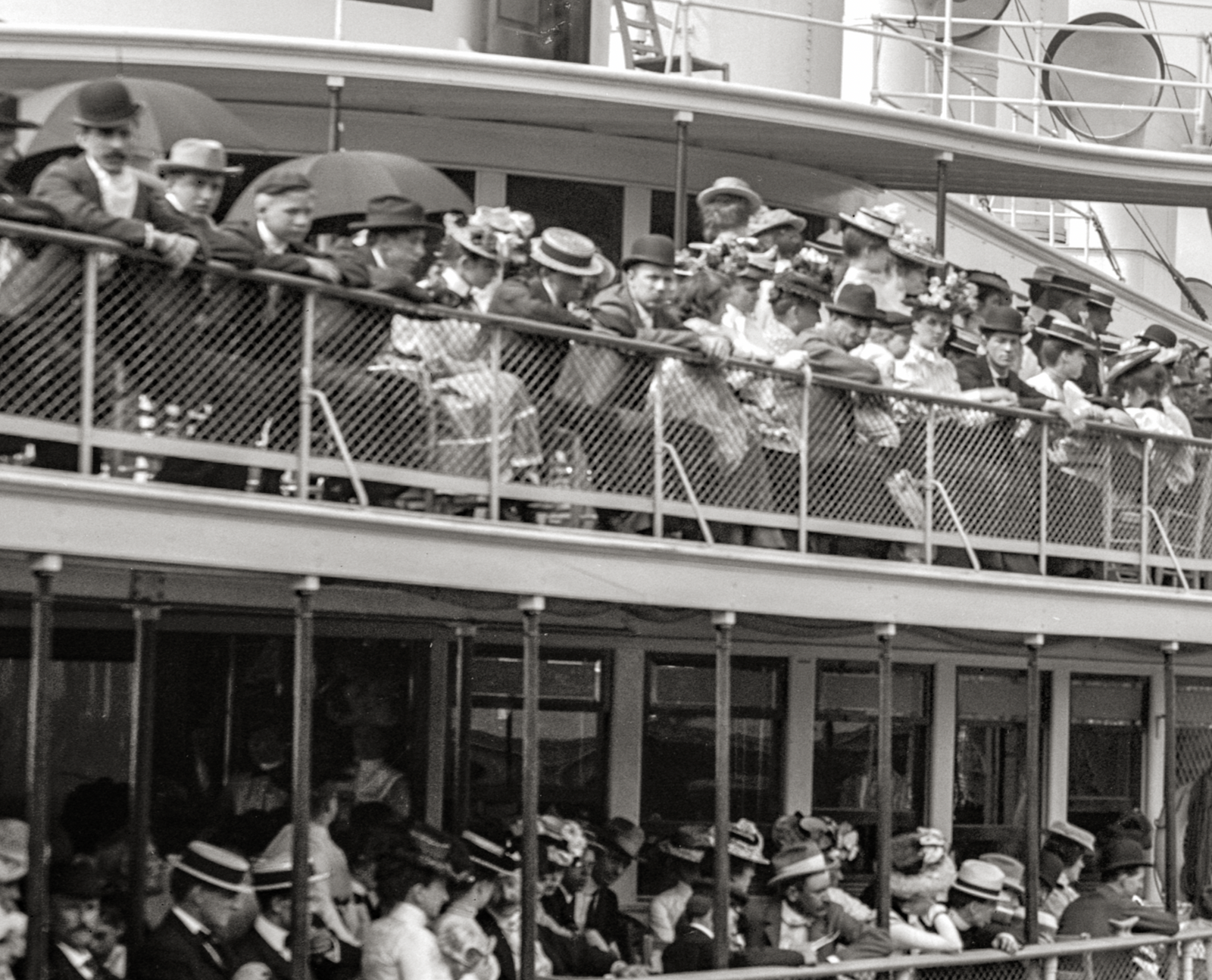 Steamer Ships Tashmoo and Idlewild at the Dock, Detroit, Michigan 1901 Historical Pix