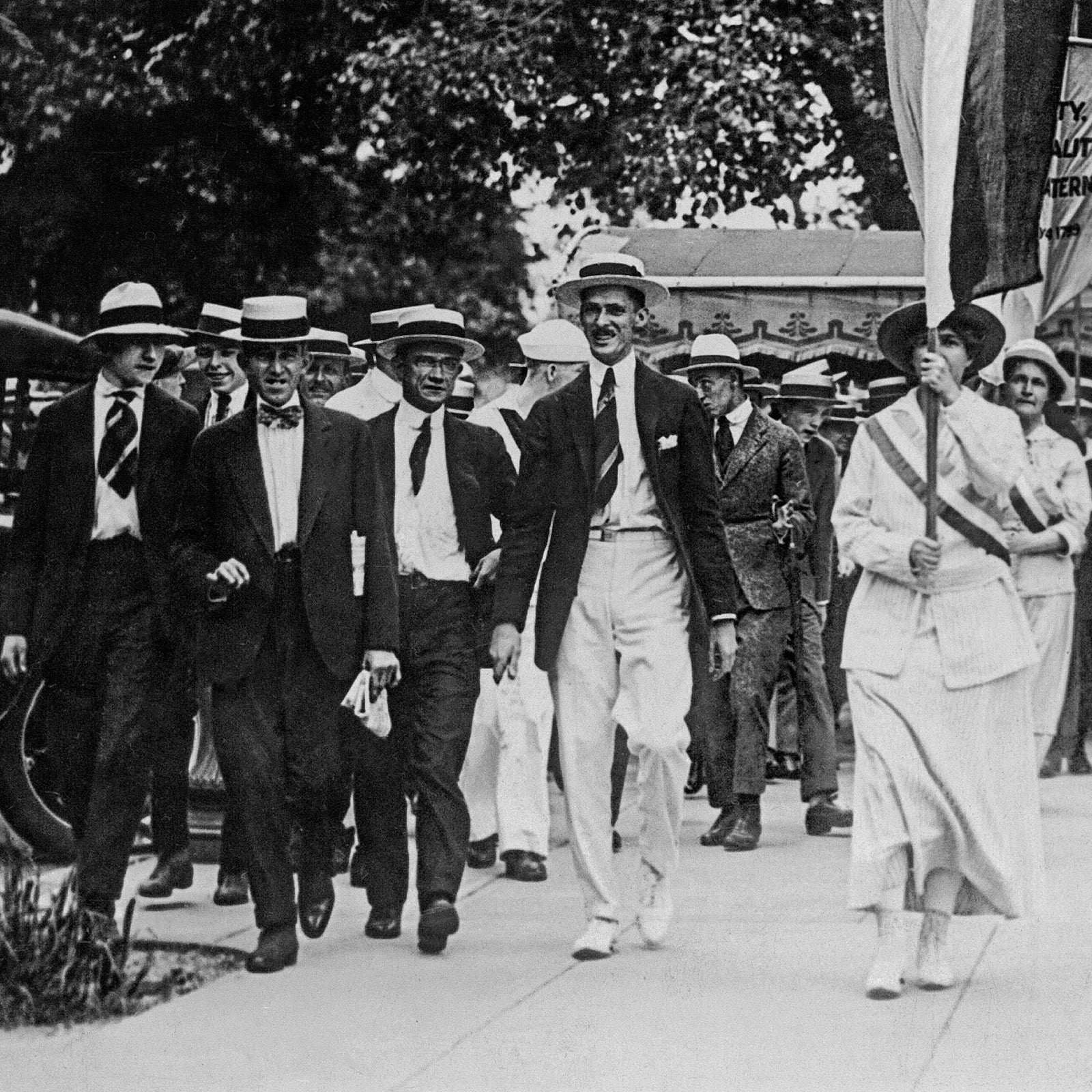 Suffragette Iris Calderhead and Julia Hurlbut Protesting, Kansas, 1917 Historical Pix