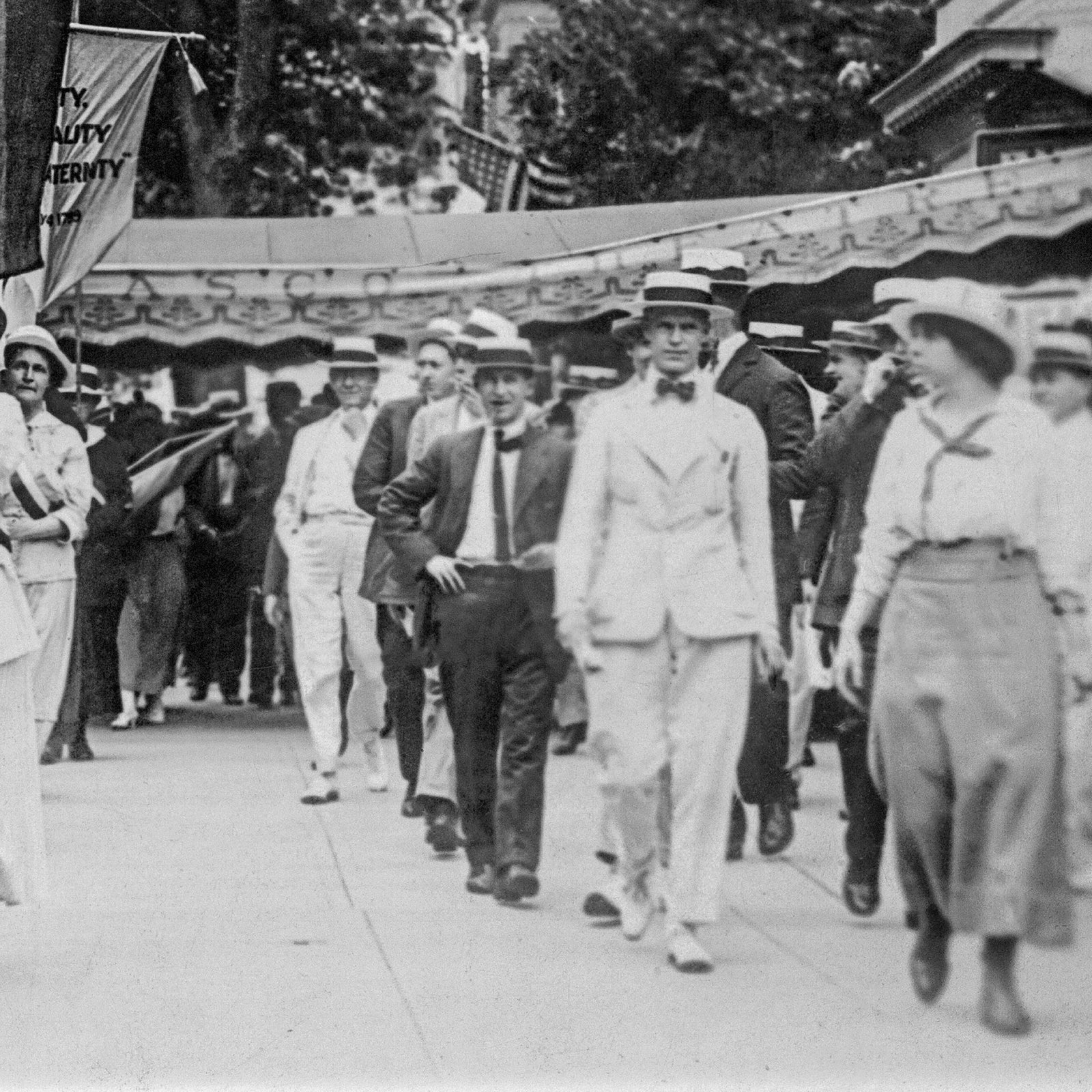 Suffragette Iris Calderhead and Julia Hurlbut Protesting, Kansas, 1917 Historical Pix