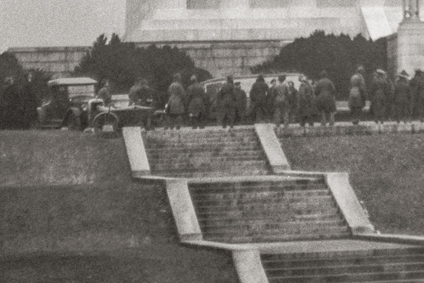 U.S. Army Blimp Over Lincoln Memorial, Washington DC, 1930s Historical Pix