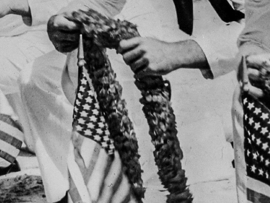 WWII Pearl Harbor Armed Forces Laying Wreaths Historical Pix