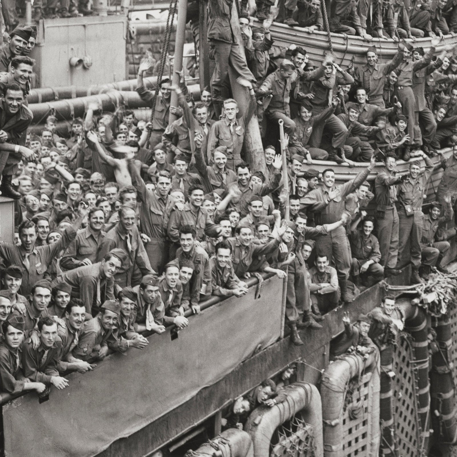 WWII, Sailors Return Home, 1945 on the SS John Ericsson Historical Pix