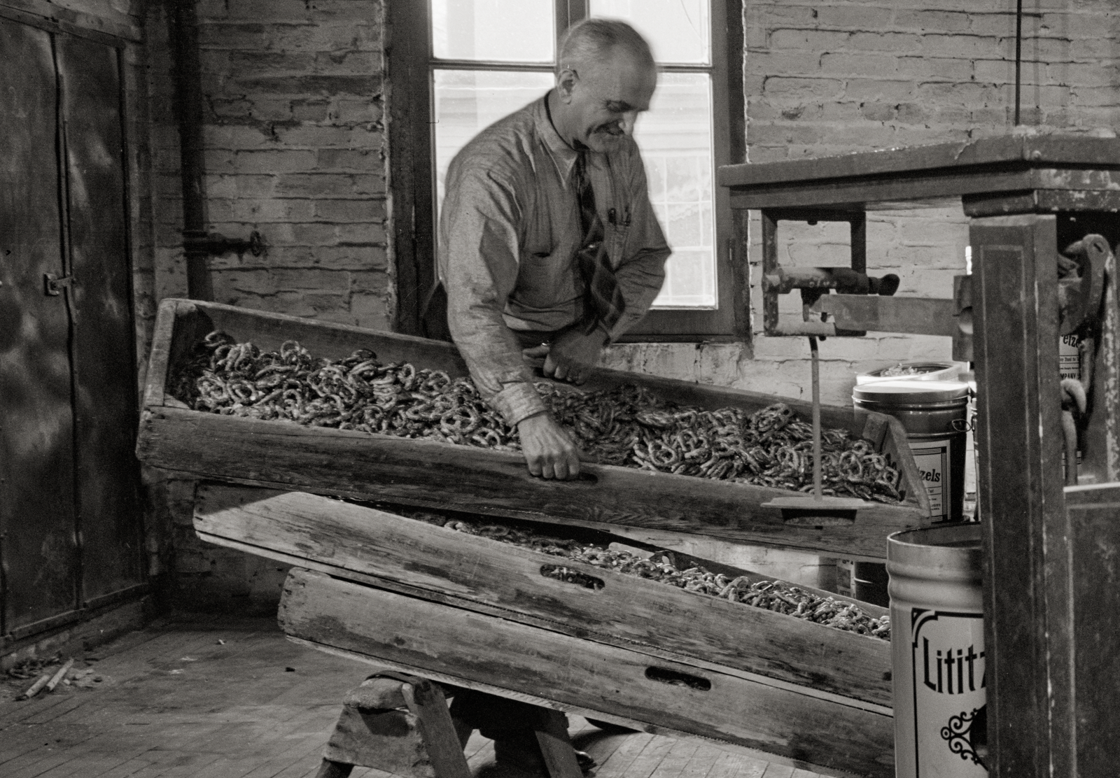 Pretzel Paradise: Tracing the Twisted Journey from Europe to Lititz, Pennsylvania's Pretzel Capital