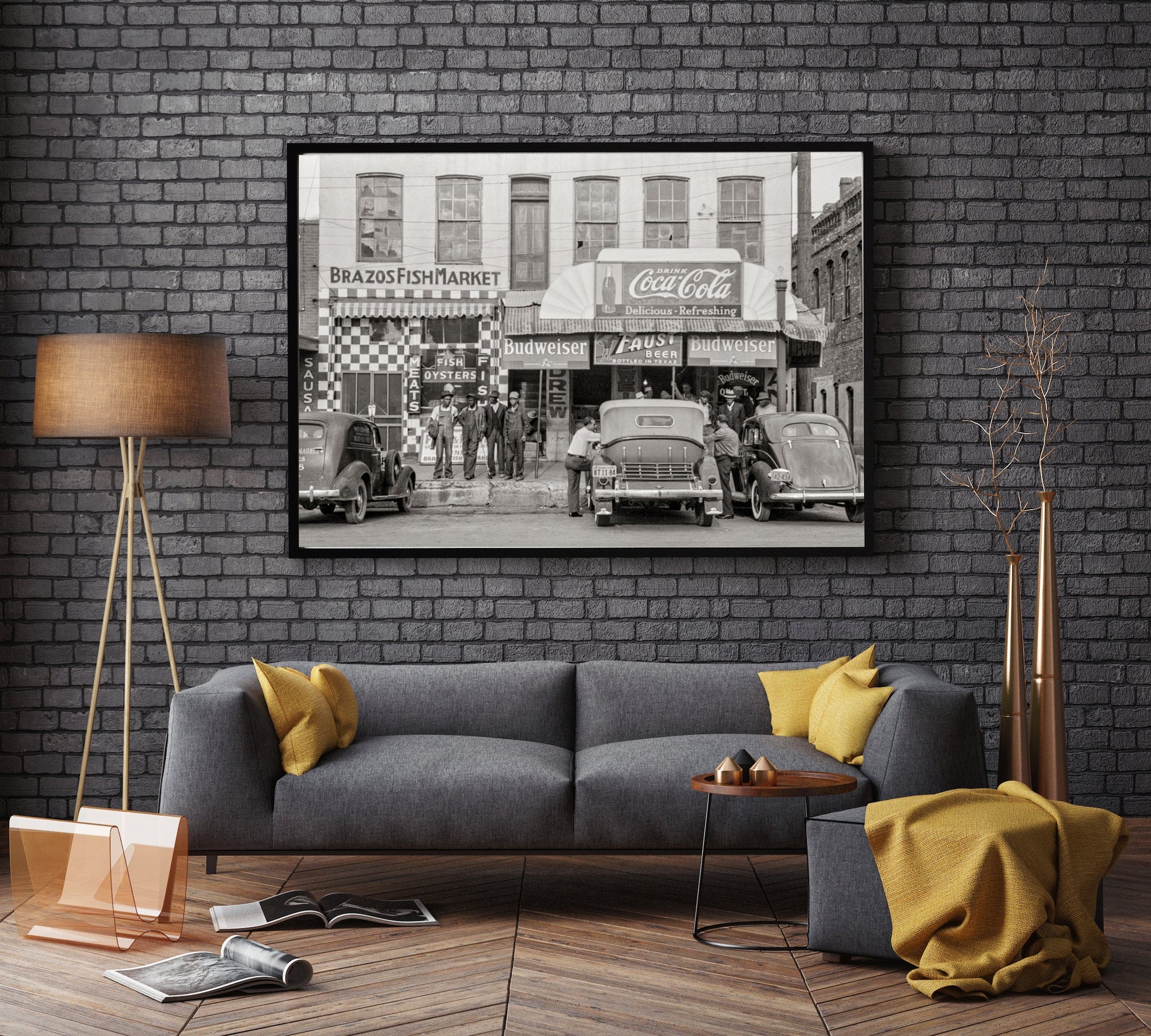 USING HISTORICAL PHOTOS TO ADD CHARACTER AND STYLE TO YOUR HOME Historical Pix