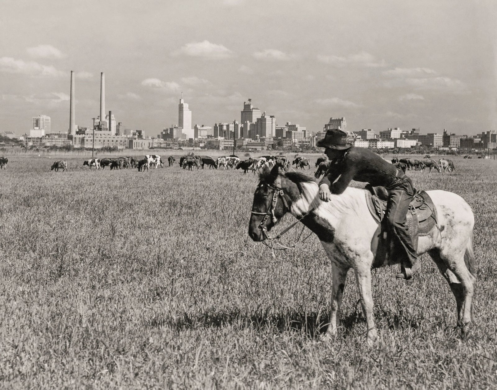 A Brief History of Dallas: From the Early 1900s to Today