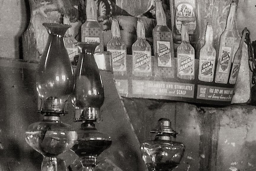 Atlanta Barber Shop, Walker Evans, 1936, B&W Photo Historical Pix
