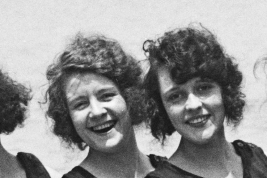 Bathing Beauties On Beach, 1923 Historical Pix