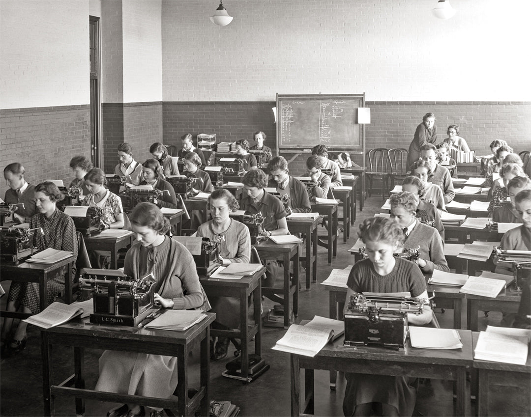 Bethesda Maryland, Chevy Chase High School Typing Class, 1935 Historical Pix
