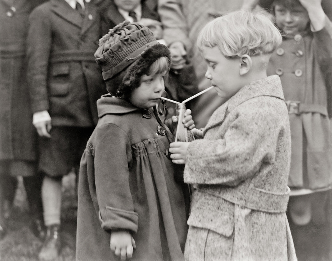 Boy and Girl Sharing Soda Photo, 1922 Historical Pix