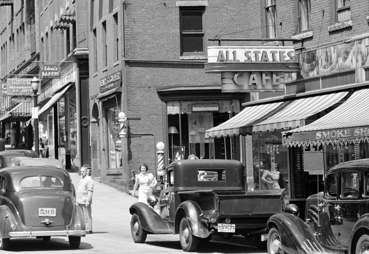 Brattleboro Vermont, Main Street, 1941 Historical Pix