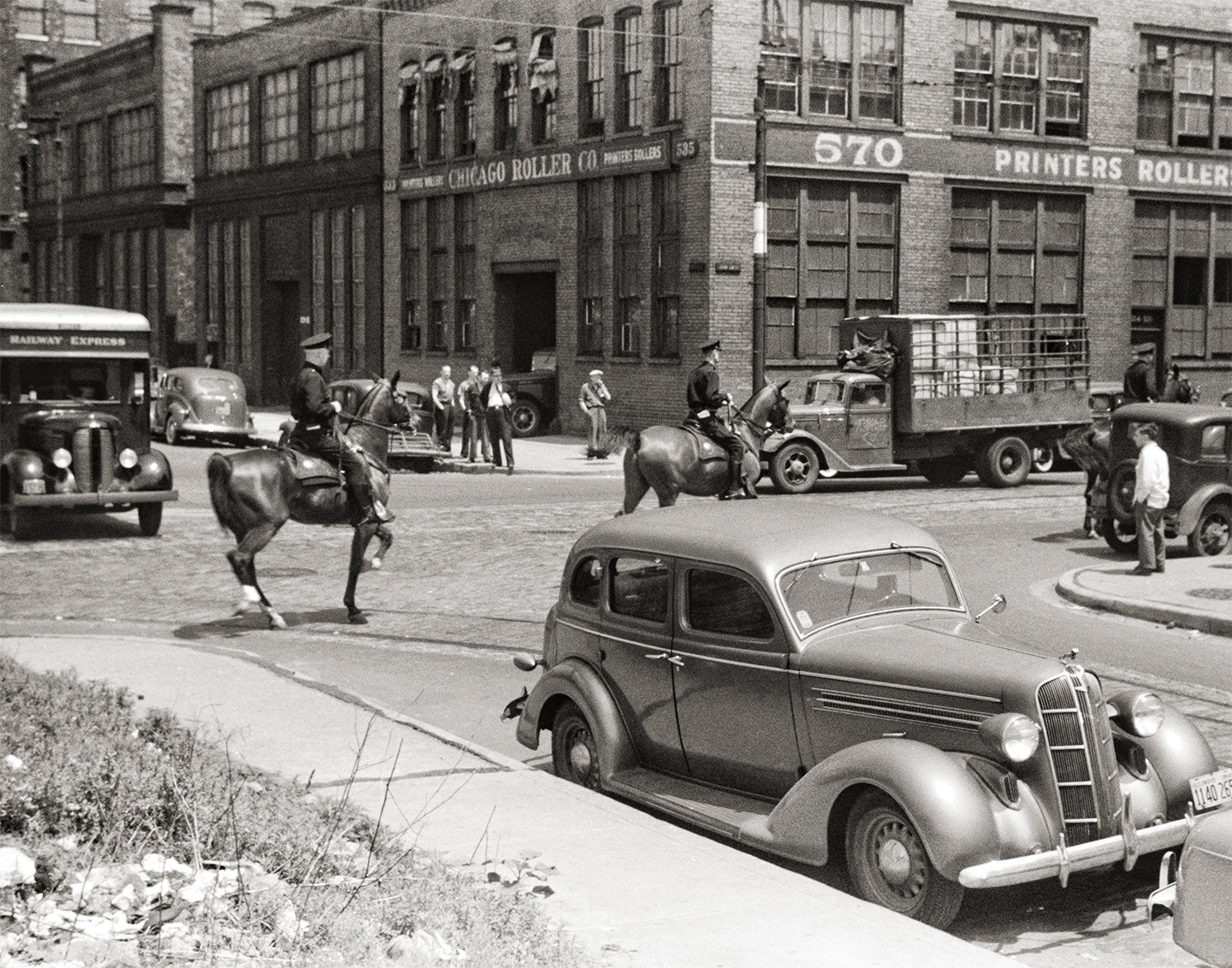 Chicago Police on Horseback, 1941 Historical Pix