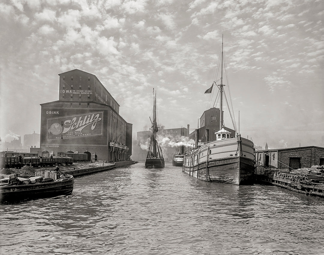 Chicago River Elevators with Schlitz Sign, 1900 Photo Historical Pix