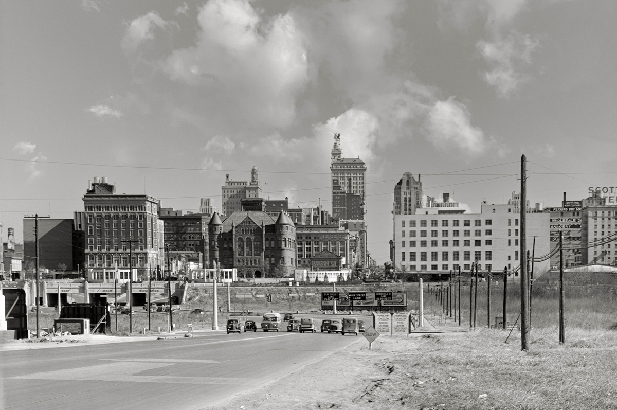 Dallas, Texas, Going Eastward on U.S. Highway 80, 1942 Historical Pix