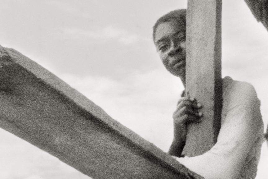 Dorthea Lange, Man Eating On Porch, 1937 Historical Pix