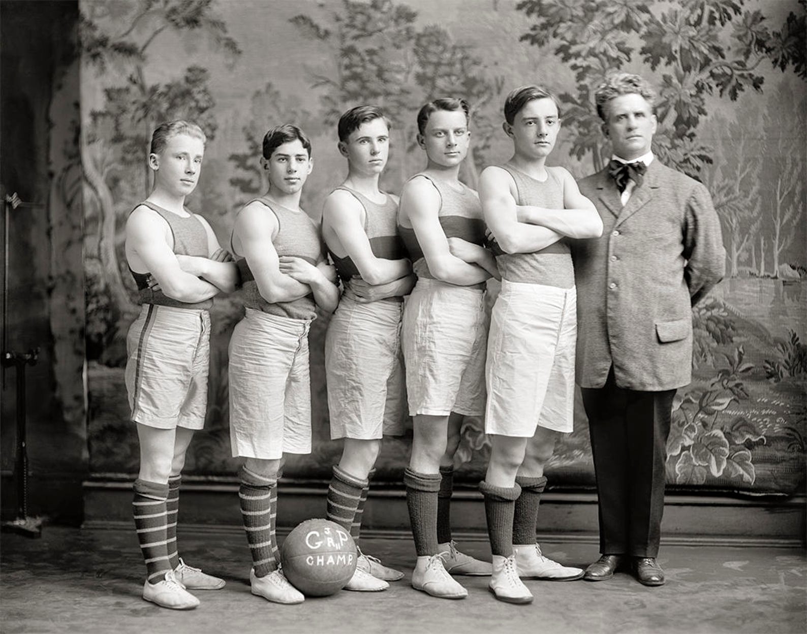 Georgetown University Sports Photo Collection, early 1900s Historical Pix