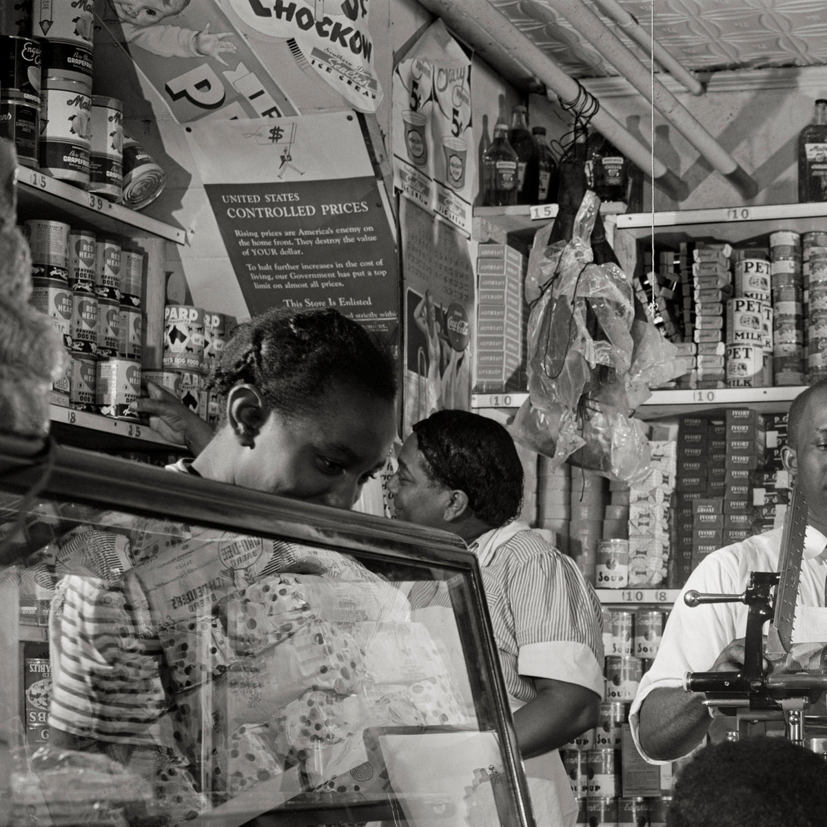 Gordon Park&#39;s Washington DC Grocery Store Photo, 1942 Historical Pix