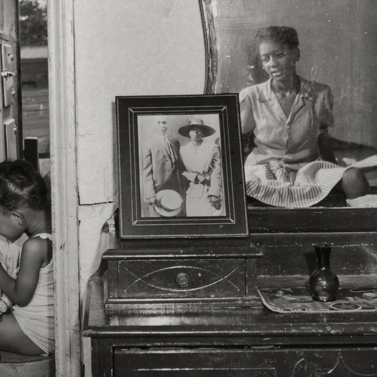 Gordon Parks, African American Photo of Women and Children, 1942 Historical Pix