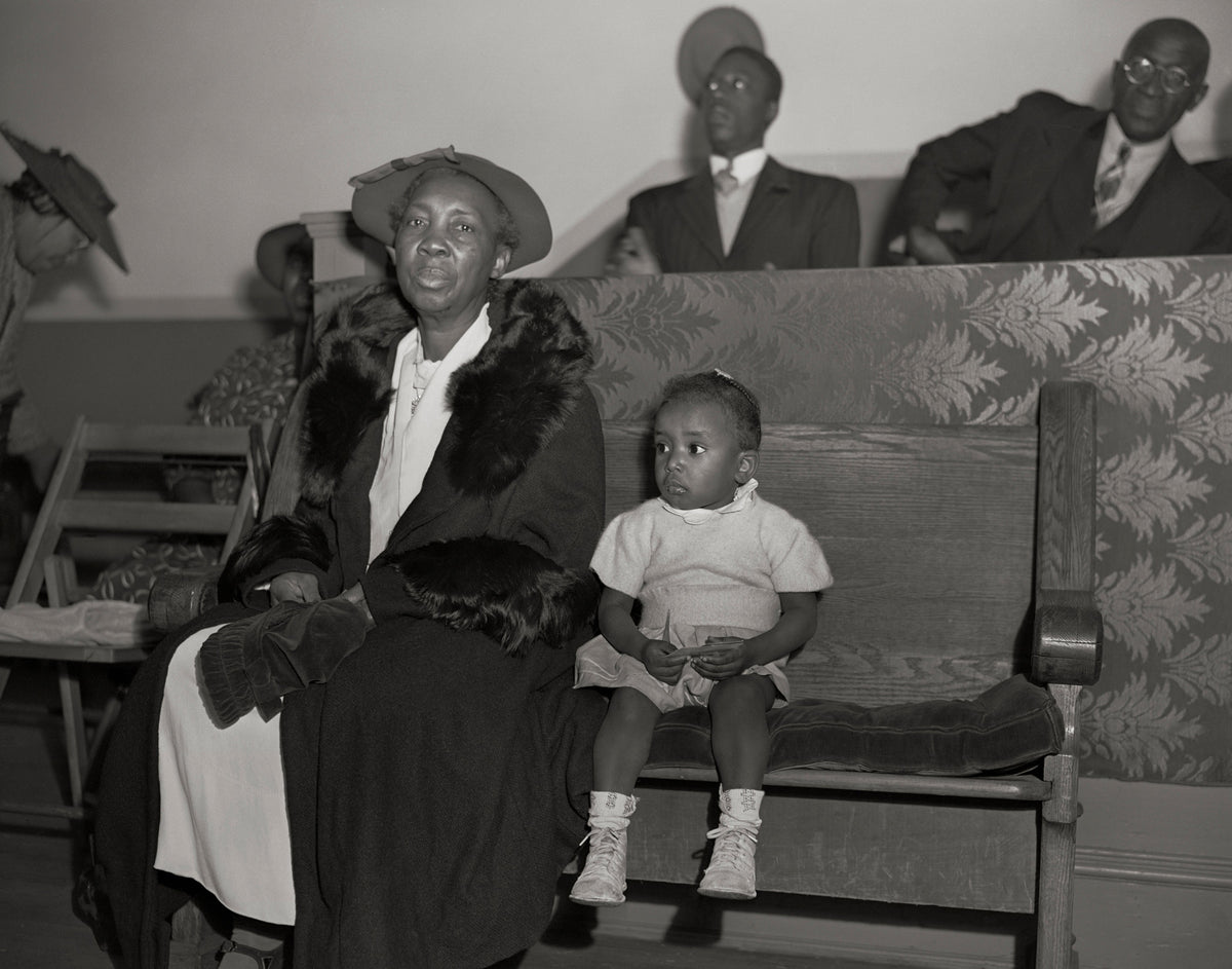 Gordon Parks, Photo of Woman &amp; Little Girl in Church, 1942 Historical Pix