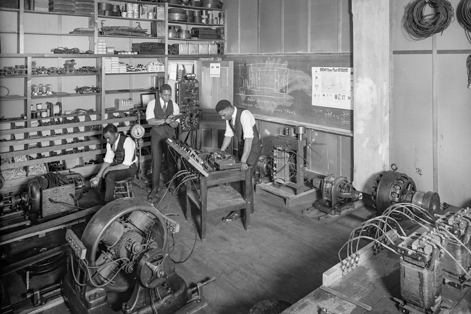 Howard University students, African American Photography, Circa 1915 Historical Pix