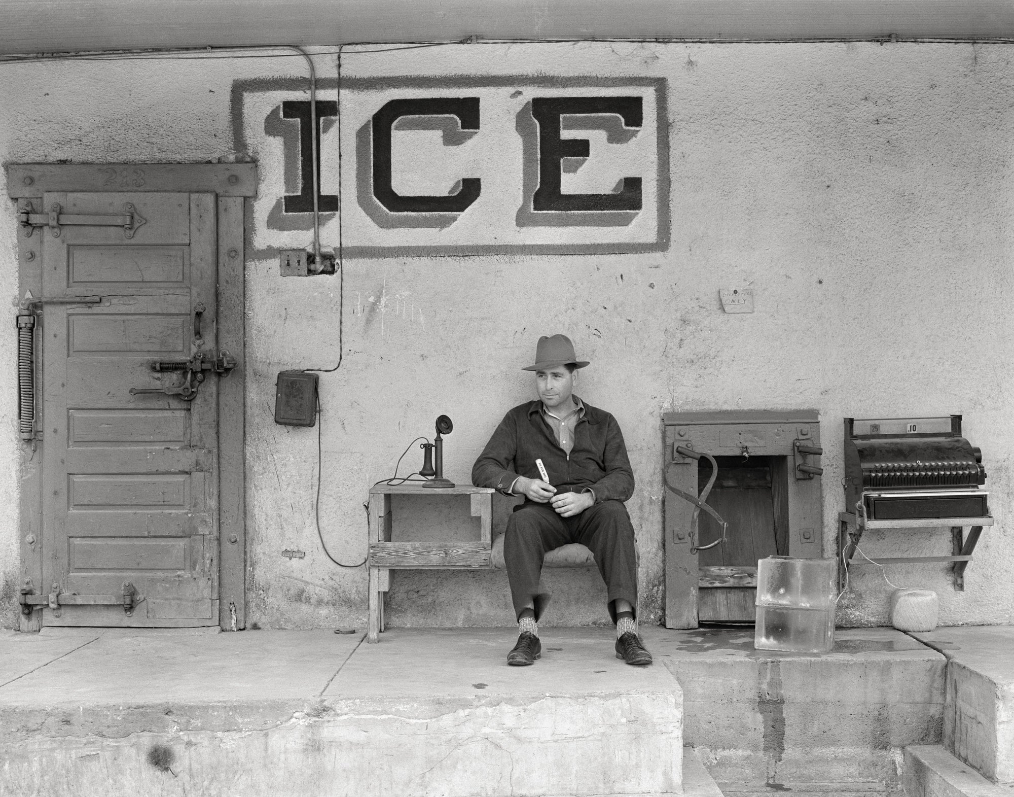 Ice Stand, Texas, 1939 Historical Pix