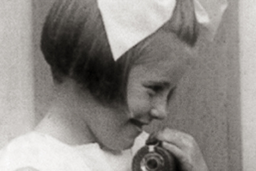 Little Girl Photographer with Brownie Camera, 1917 Historical Pix