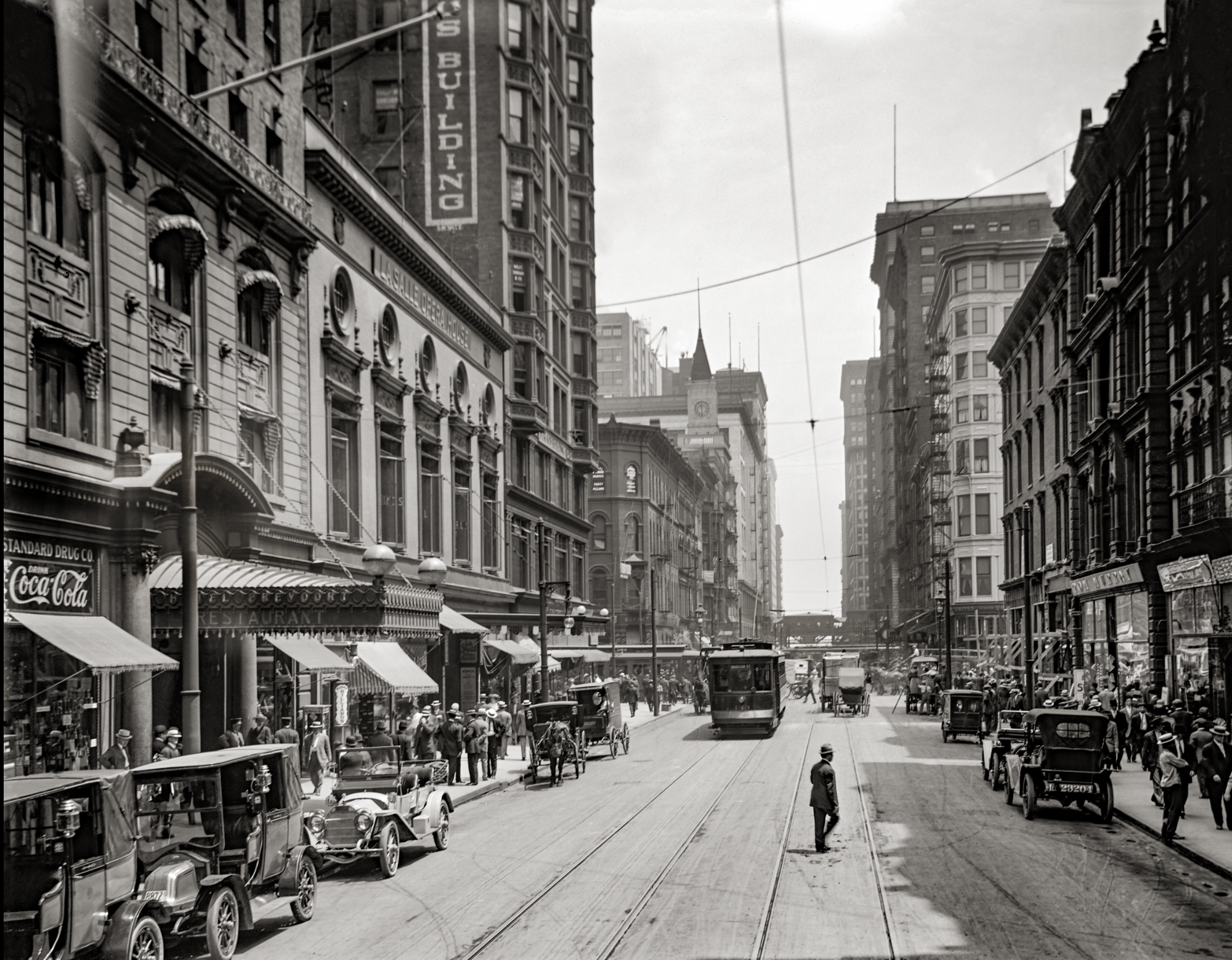 Madison Street, Hotel Brevoort & La Salle Opera House, Chicago, Illinois 1910 Historical Pix