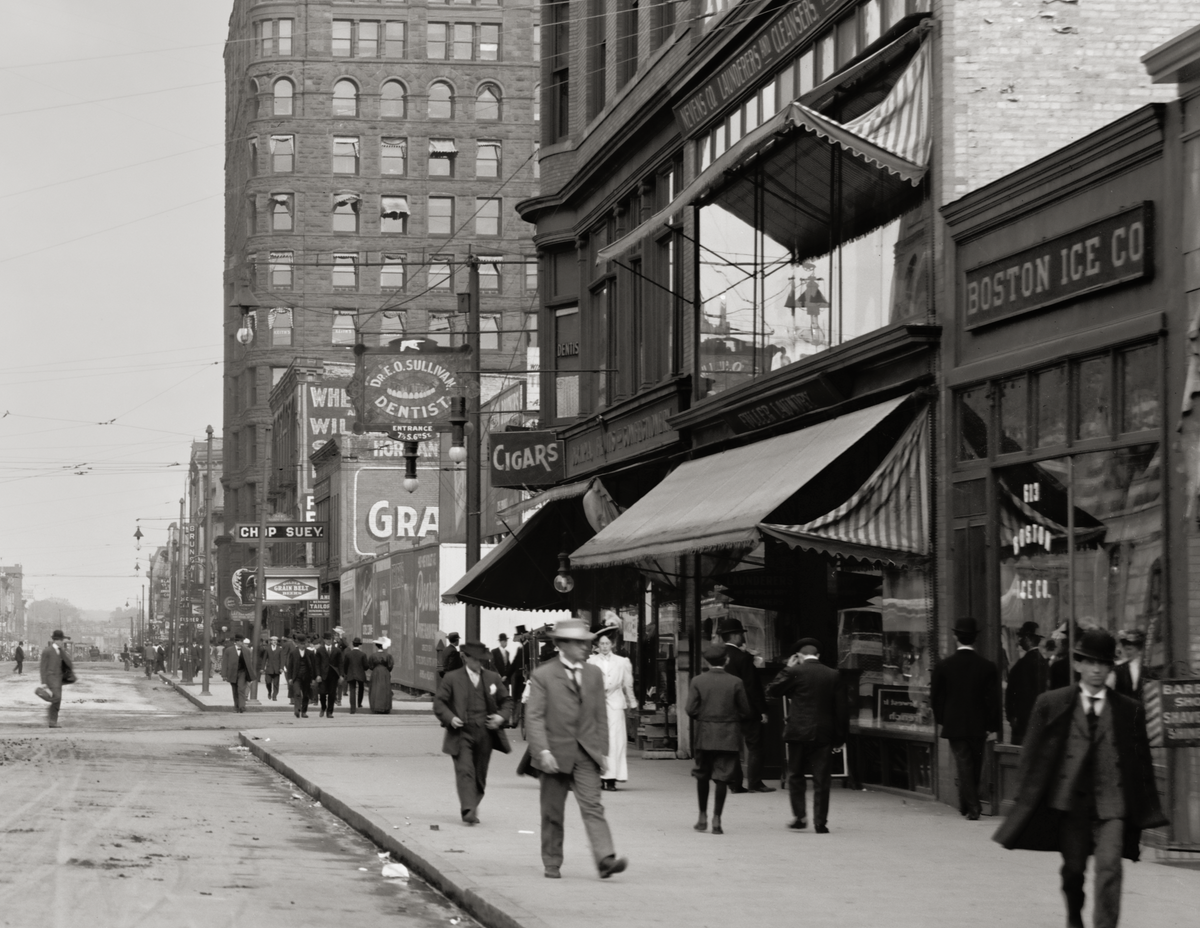 Minneapolis, Minnesota, Hennepin Avenue, 1908 Historical Pix