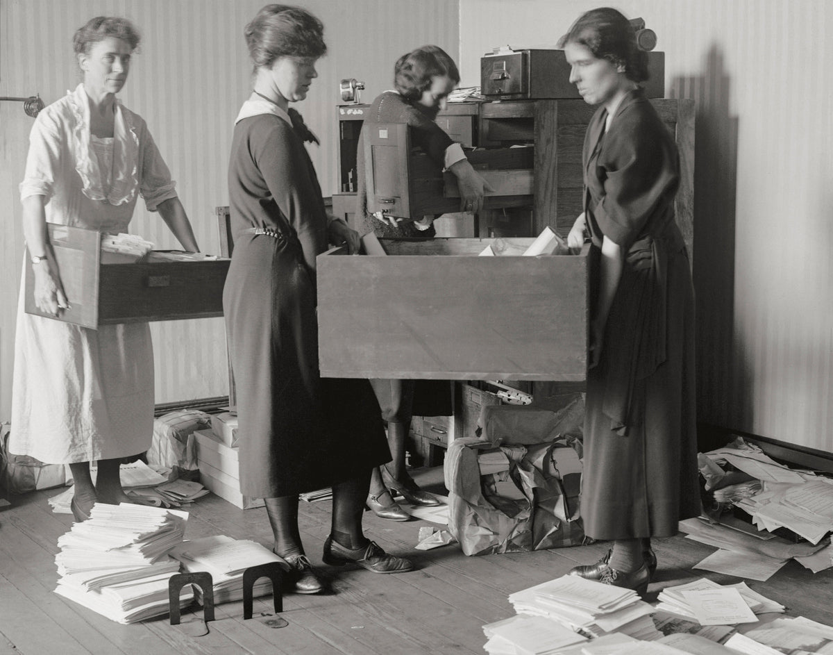 National Woman&#39;s Party Office Photo, 1913 Historical Pix