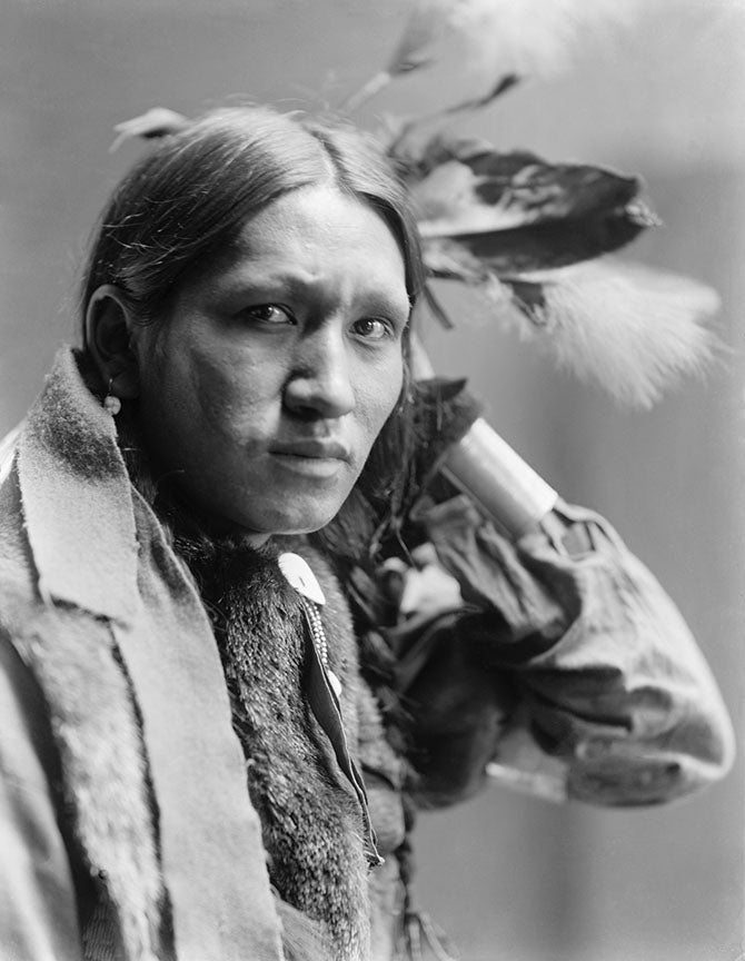 Native American Portrait "Plenty Wounds", Circa 1910 Historical Pix