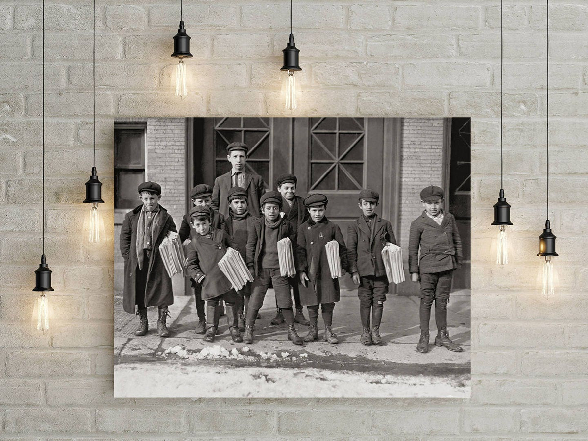 Newspaper Boys Photo, Hartford Connecticut, 1909 Historical Pix