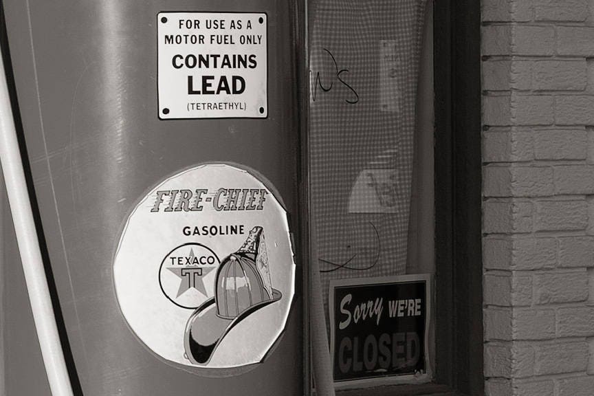 Old Gas Pumps, El Paso, Texas Historical Pix