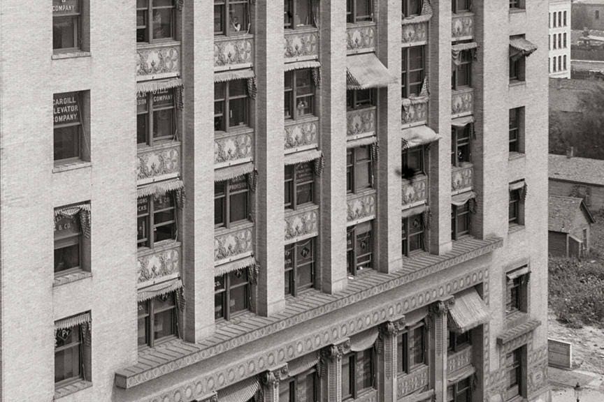 Old Minneapolis Photo Chamber of Commerce, 1905 Historical Pix