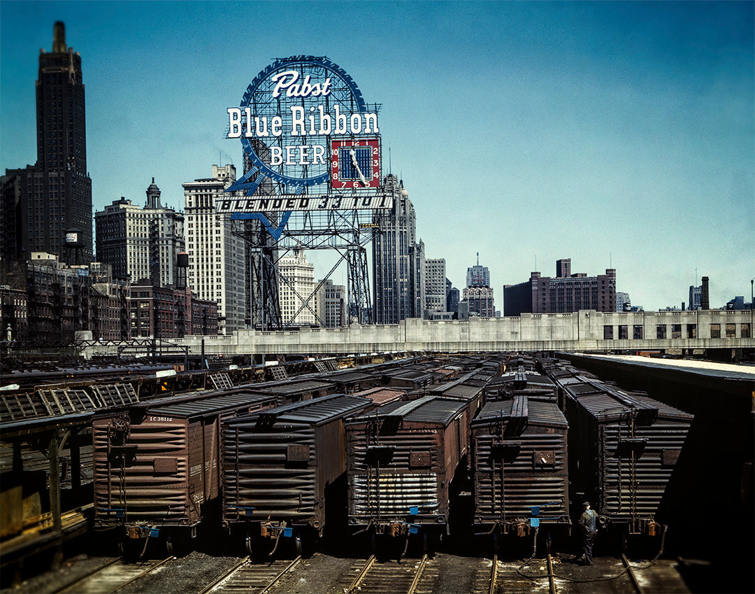 Pabst Blue Ribbon, Chicago Illinois, 1943, Jack Delano Historical Pix