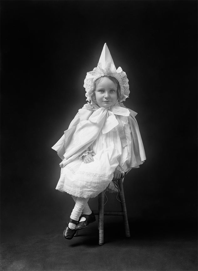 Portrait of Victorian Girl, Late 1800s Historical Pix