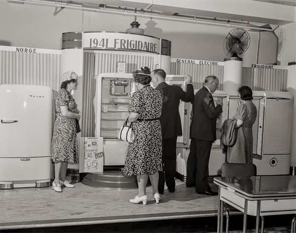 Retro-Kitchen-Mid-Century-
