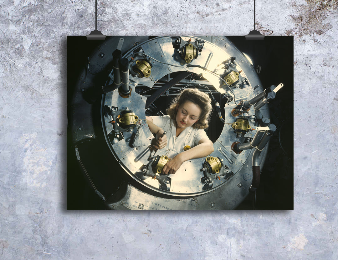 Rosie The Riveter, 1942, WWII Historical Pix