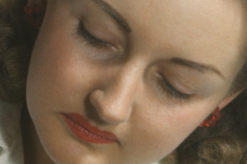 Rosie The Riveter, 1942, WWII Historical Pix