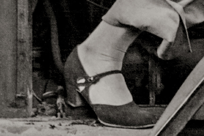 School Girl Car Mechanics. 1920s Historical Pix