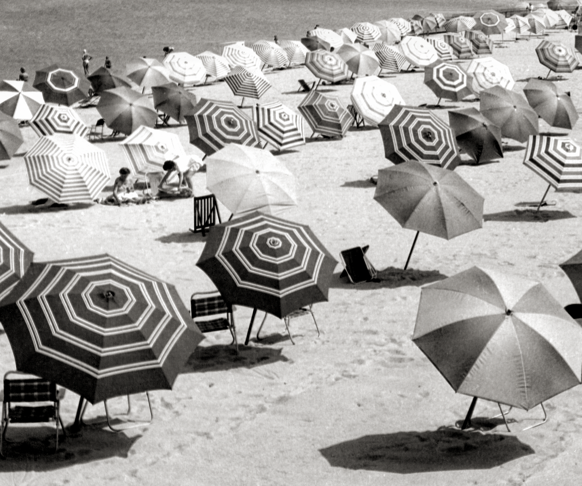 Nantucket Cliffside Beach, Umbrellas, 1950s