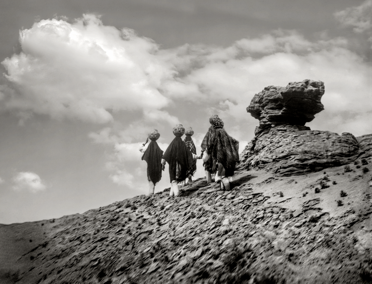 Native American Photo, Acoma Water Girls, 1906