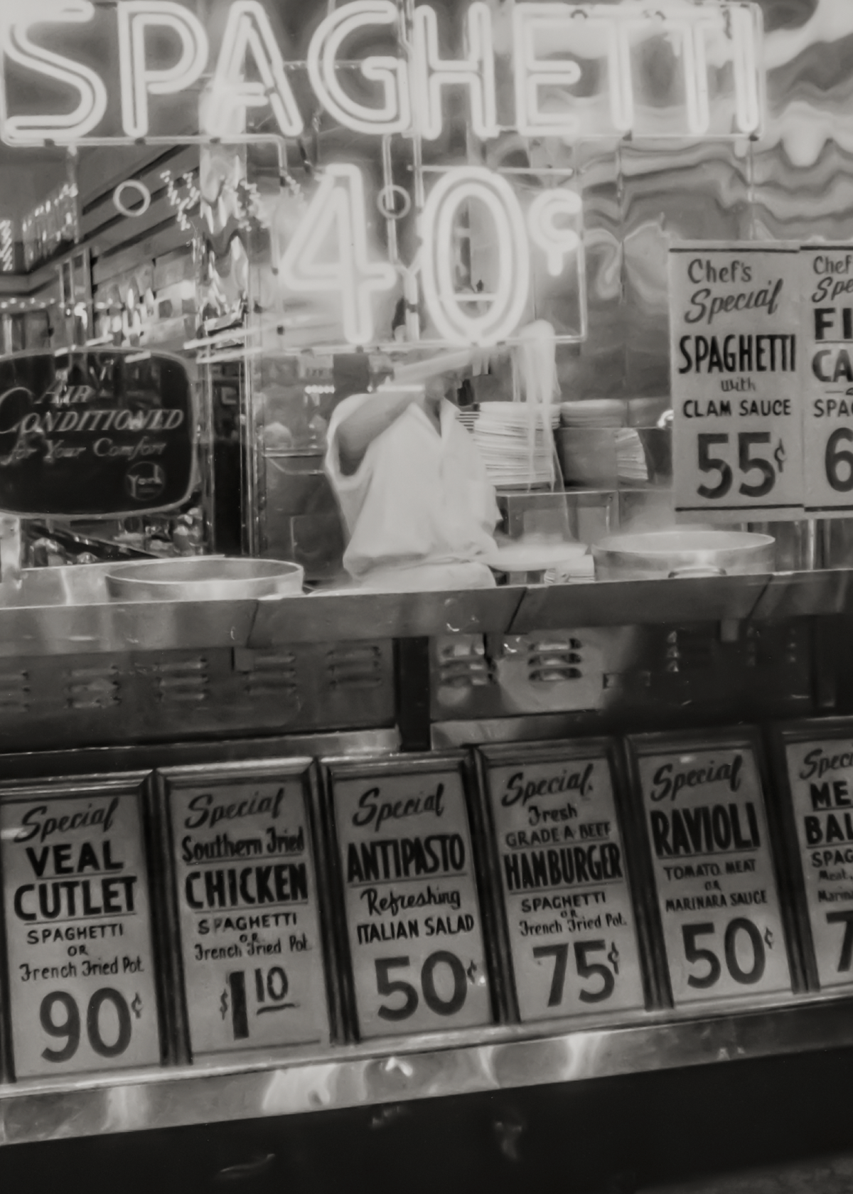 NYC, Italian Restaurant, Man With Spaghetti, 1957