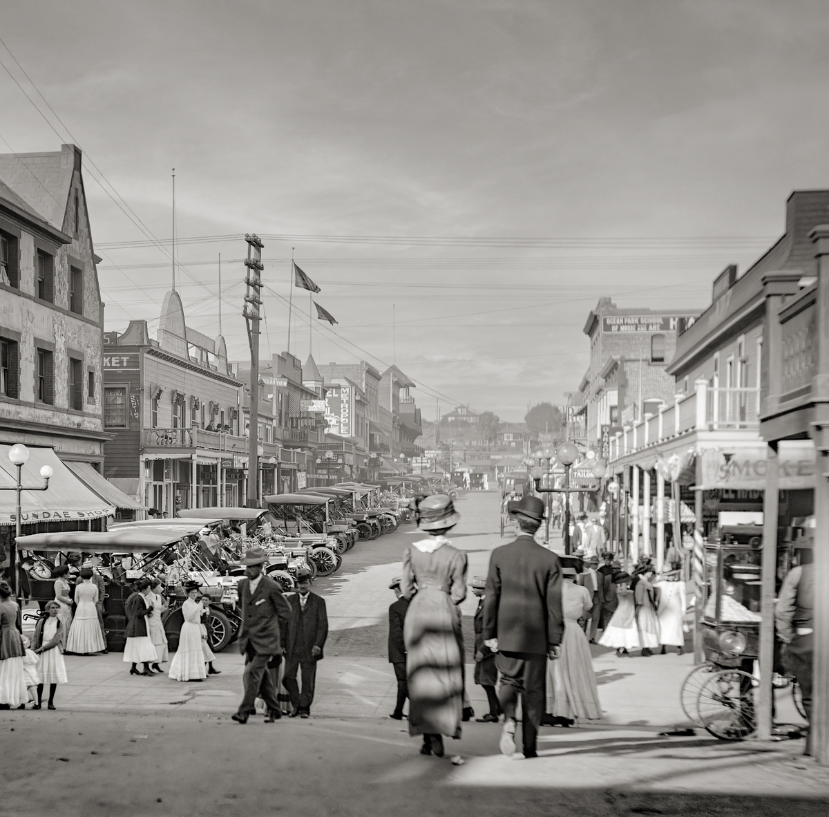 Pier Avenue, Ocean Park, Santa Monica, 1915