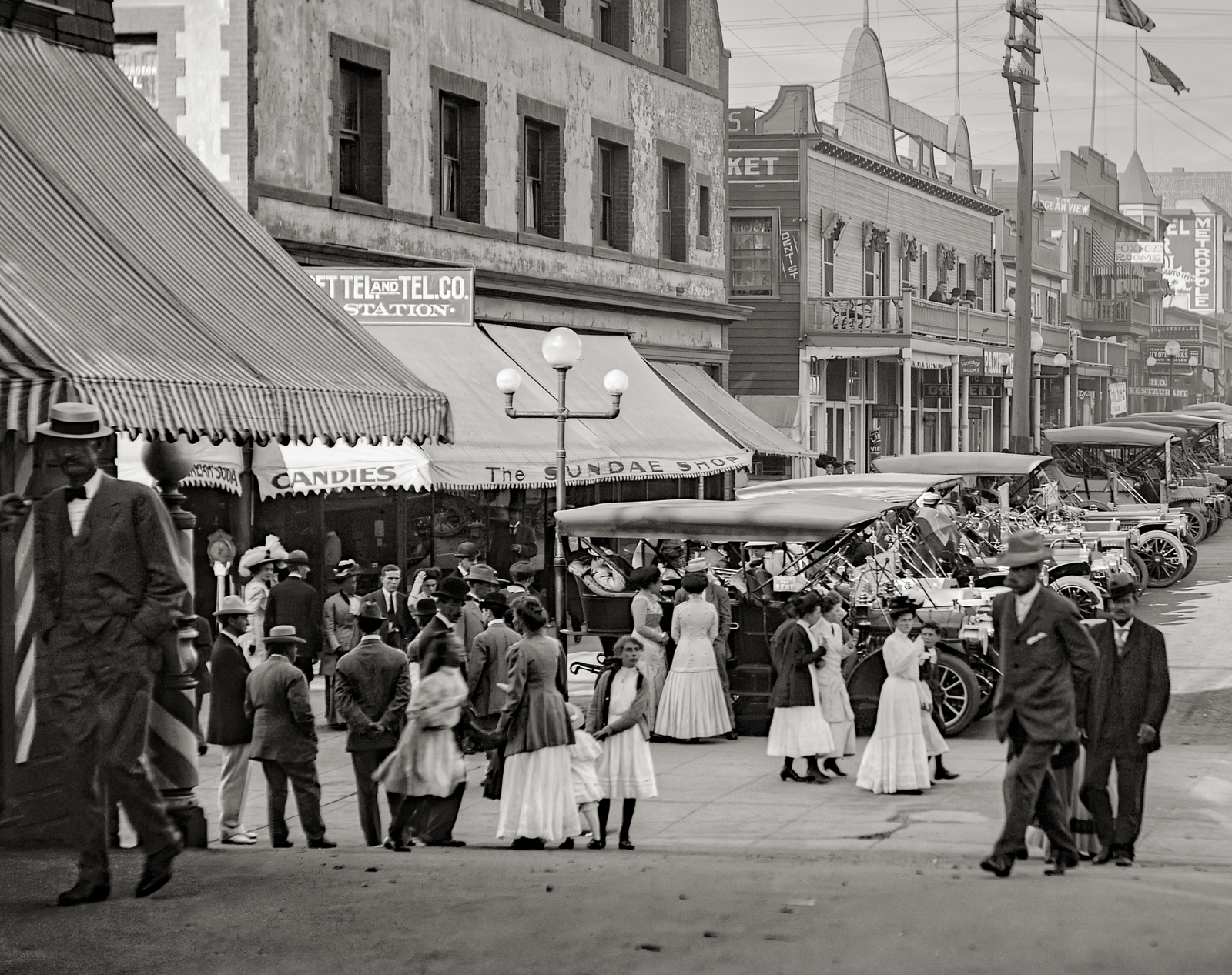 Pier Avenue, Ocean Park, Santa Monica, 1915