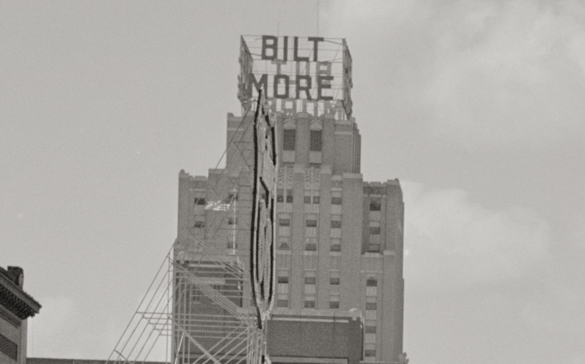 Oklahoma City, Oklahoma, Hotels on West Grand Avenue, John Vachon, 1942