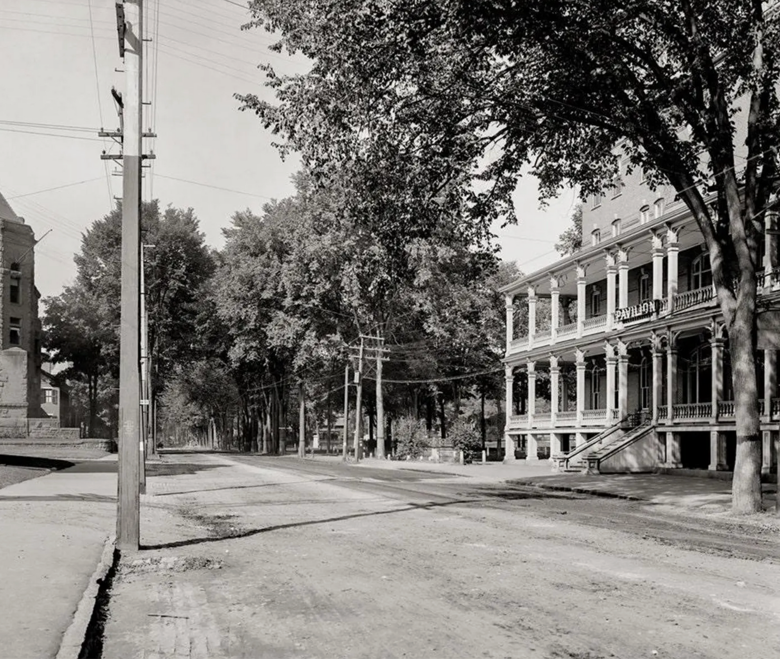 Montpelier Vermont, State Street, Pavilion Hotel, 1904