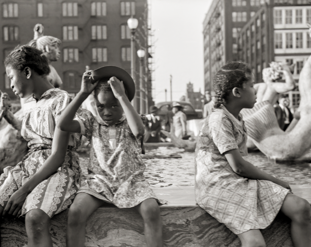 African American Girls Photo, St. Louis Missouri, 1940