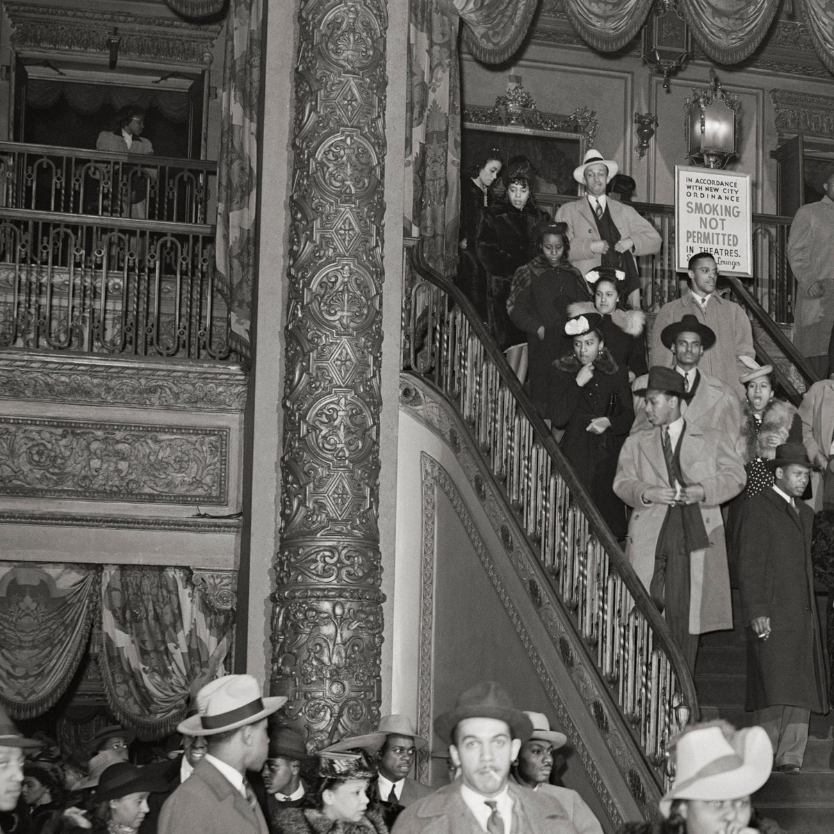 Southside Chicago Regal Theater Photo, 1941, Russell Lee Historical Pix
